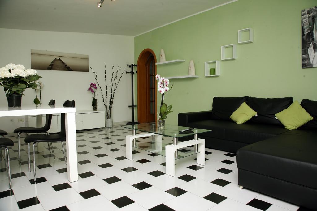 De Amicis Apartment Cagliari Phòng bức ảnh