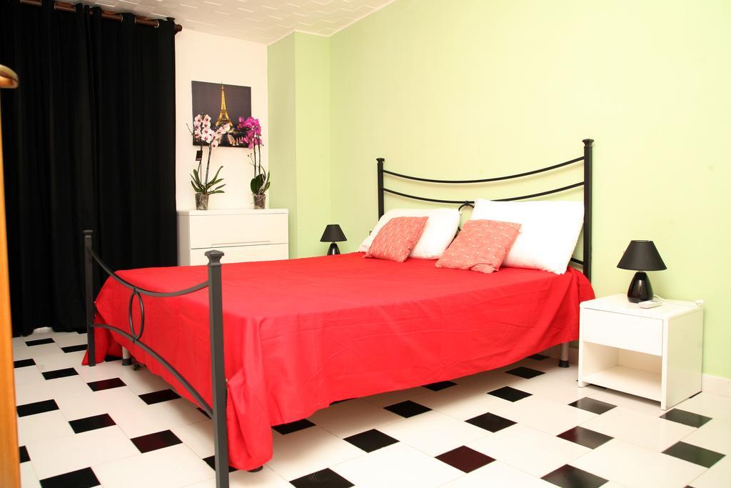 De Amicis Apartment Cagliari Phòng bức ảnh